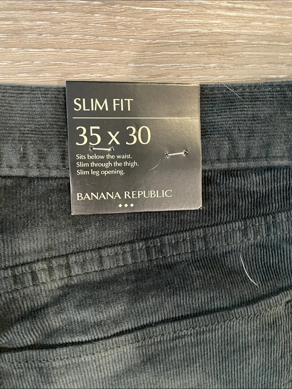 Banana Republic Men's Dark Green Corduroy Pants NWT